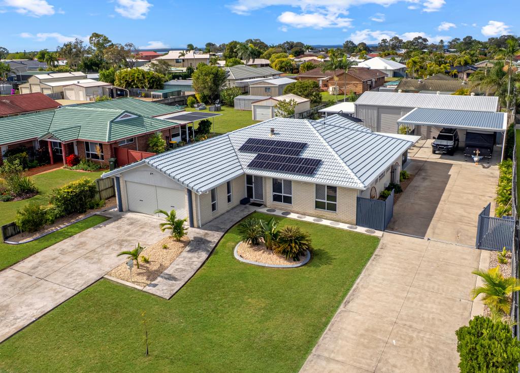 7 Chantilly St, Urangan, QLD 4655