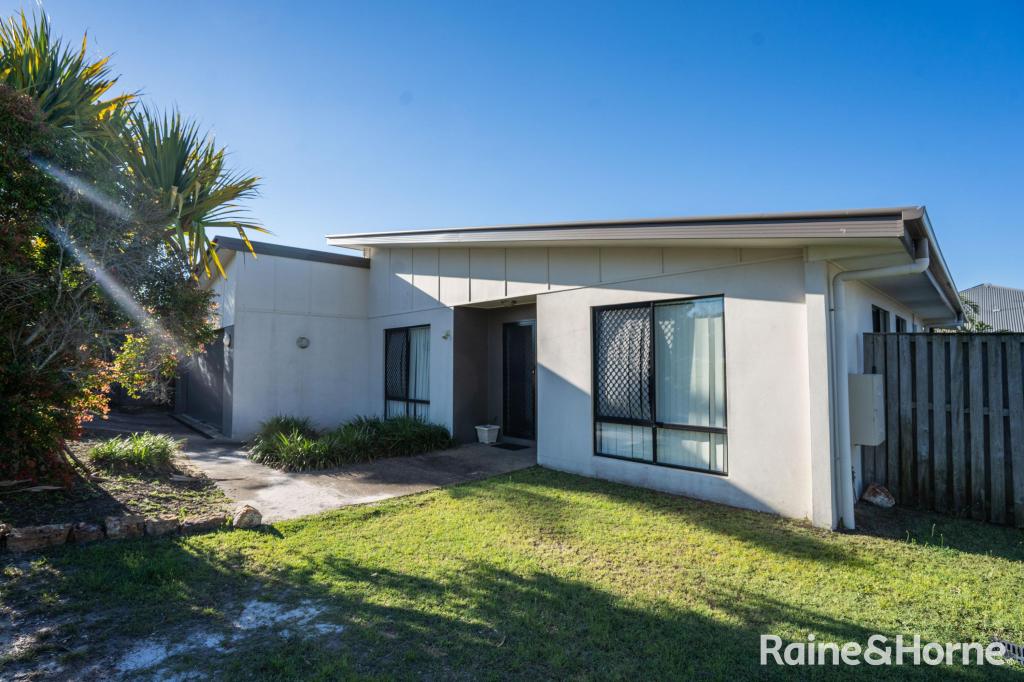 19 Parklink West Ave, Wondunna, QLD 4655
