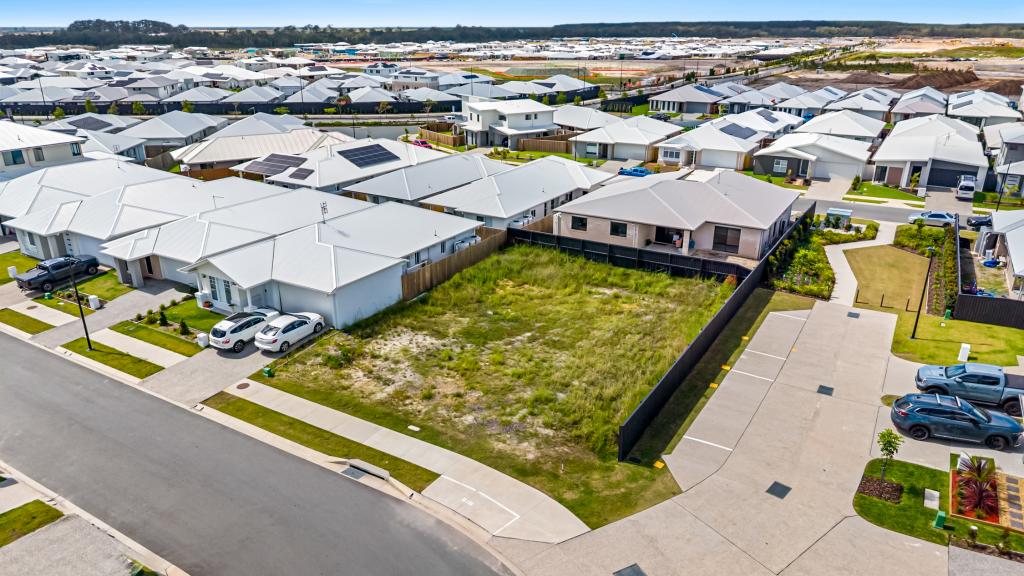 39 NAPIER CRES, BANYA, QLD 4551