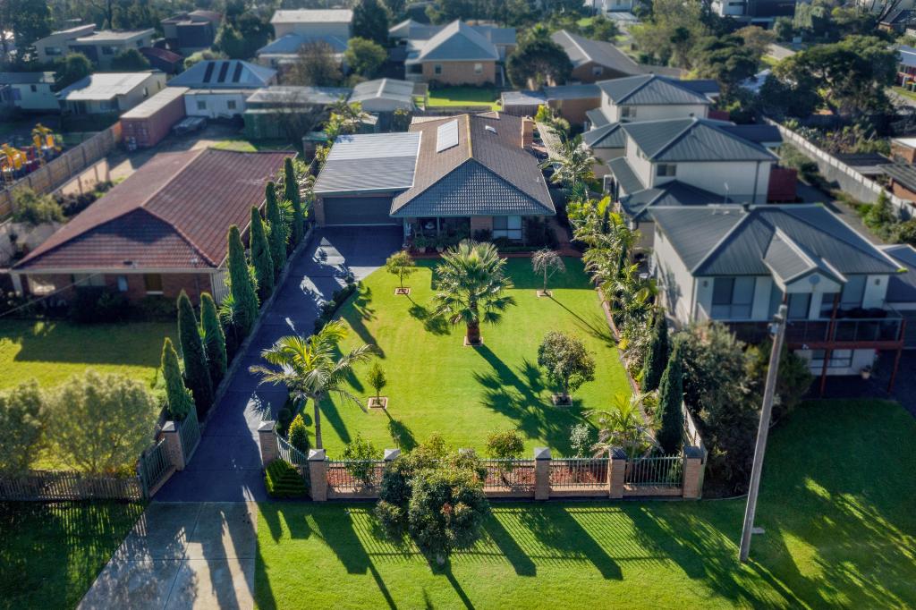 262 CHURCH ST, COWES, VIC 3922