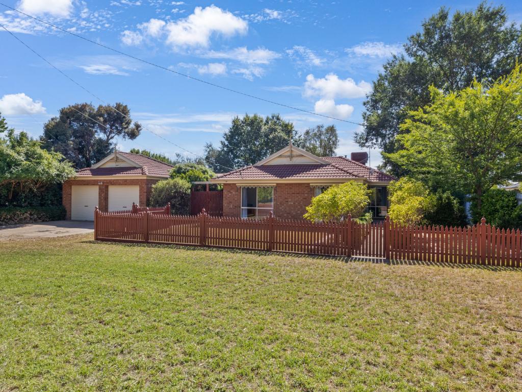 111 Watson St, Jindera, NSW 2642