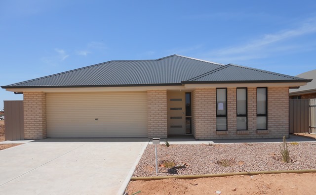 10 Gale St, Whyalla Jenkins, SA 5609