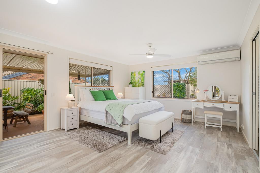 27 Regency Dr, Regents Park, QLD 4118