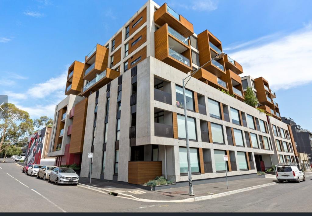 606/2 TWEED ST, HAWTHORN, VIC 3122