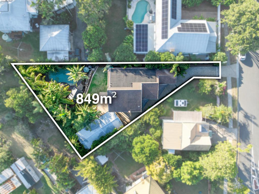 241 Ernest St, Lota, QLD 4179