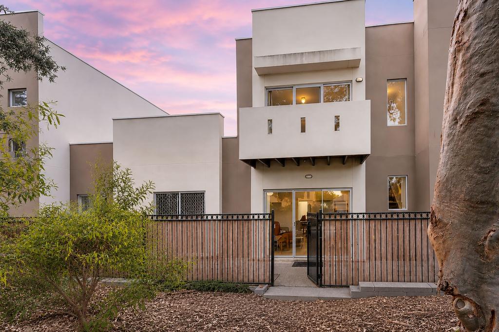 5/55 Grasswren Way, Mawson Lakes, SA 5095
