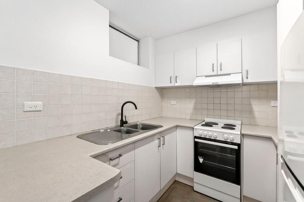 2/280 Hedges Ave, Mermaid Beach, QLD 4218