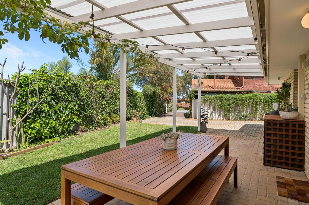 14 Koolama Pl, Kallaroo, WA 6025