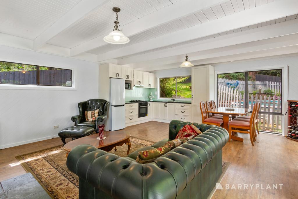 13 Wright Ave, Upwey, VIC 3158