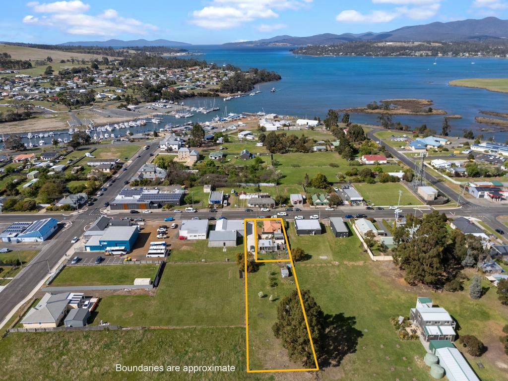 13 & 13a Vicary St, Triabunna, TAS 7190
