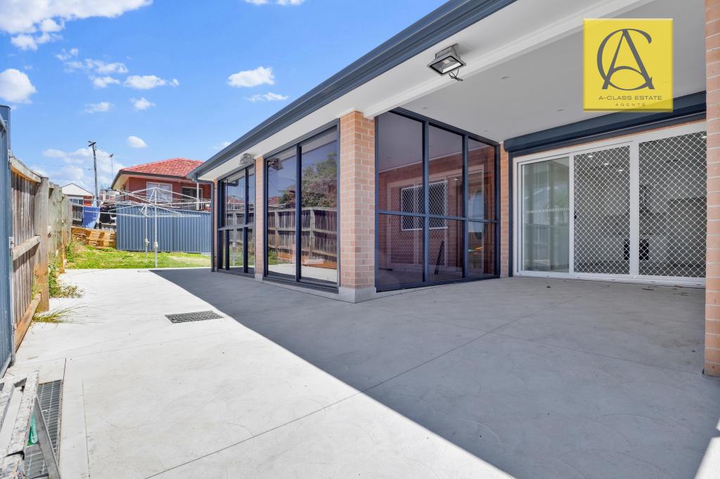 2B ROBERT ST, HOLROYD, NSW 2142