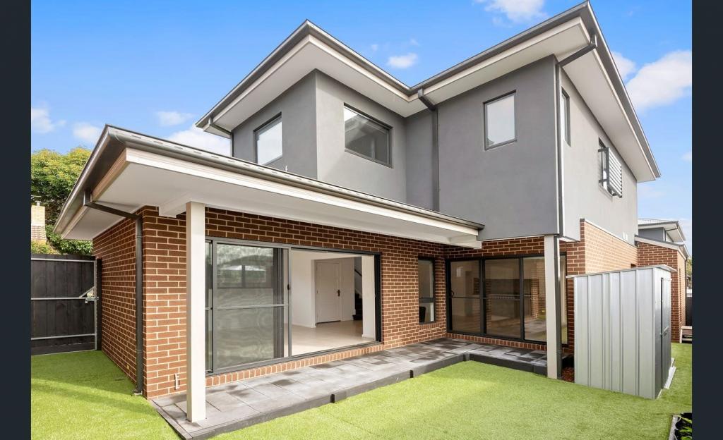 2/61 SCREEN ST, FRANKSTON, VIC 3199