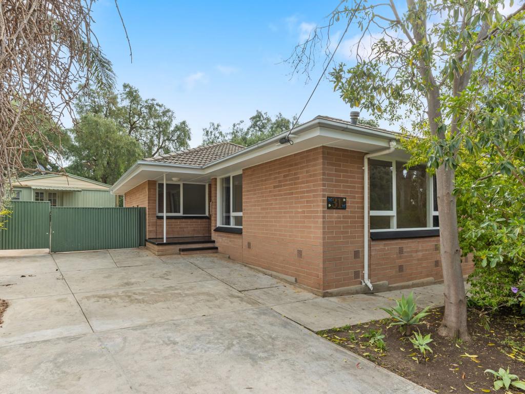 31 Peregrine Cres, Christie Downs, SA 5164