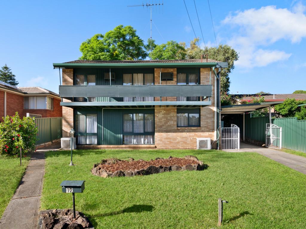 12 Hawthorn Rd, Penrith, NSW 2750