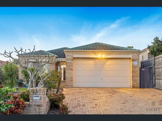 4 Pinedale Cres, Parkinson, QLD 4115