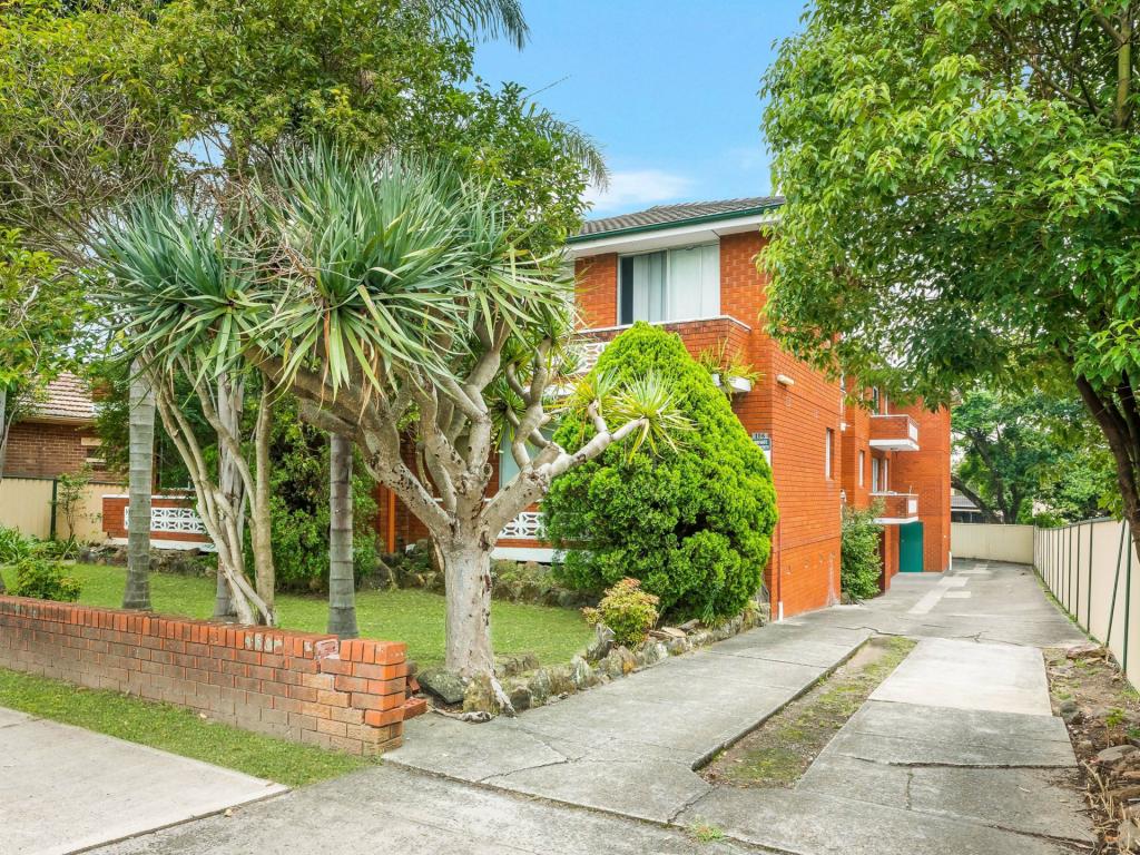 1/106 Dudley St, Punchbowl, NSW 2196