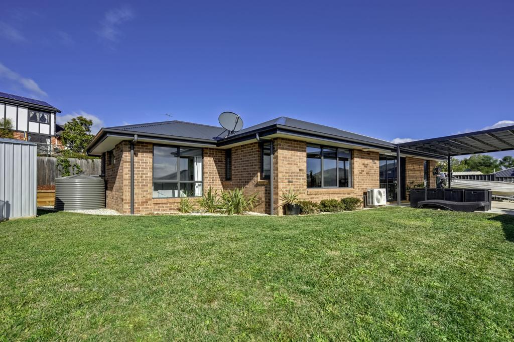 4b Heron Cres, Midway Point, TAS 7171