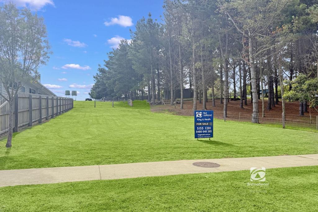 51 Bream Rd, Lake Tyers Beach, VIC 3909