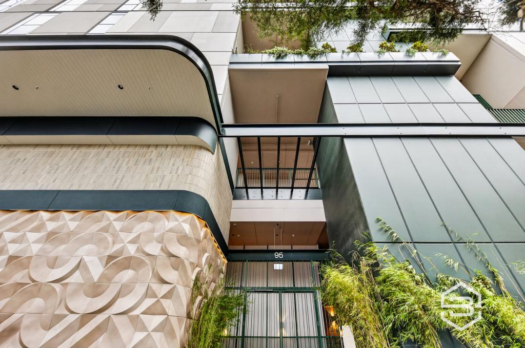 102/95 ST KILDA RD, ST KILDA, VIC 3182