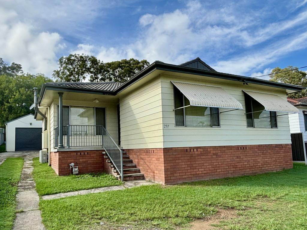 297 WOLLOMBI RD, BELLBIRD, NSW 2325