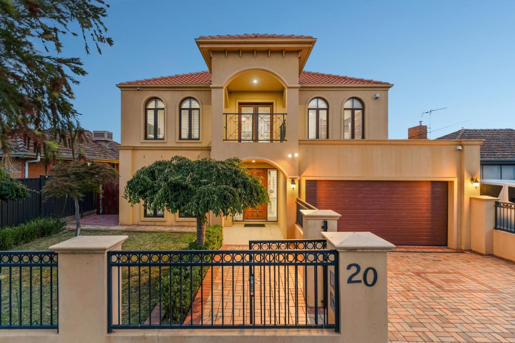 20 Robins Ave, Reservoir, VIC 3073