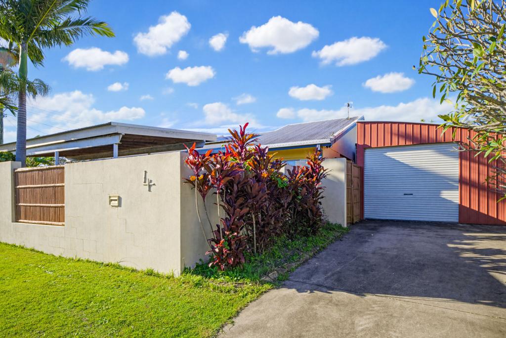 4 Agale St, Mooloolaba, QLD 4557