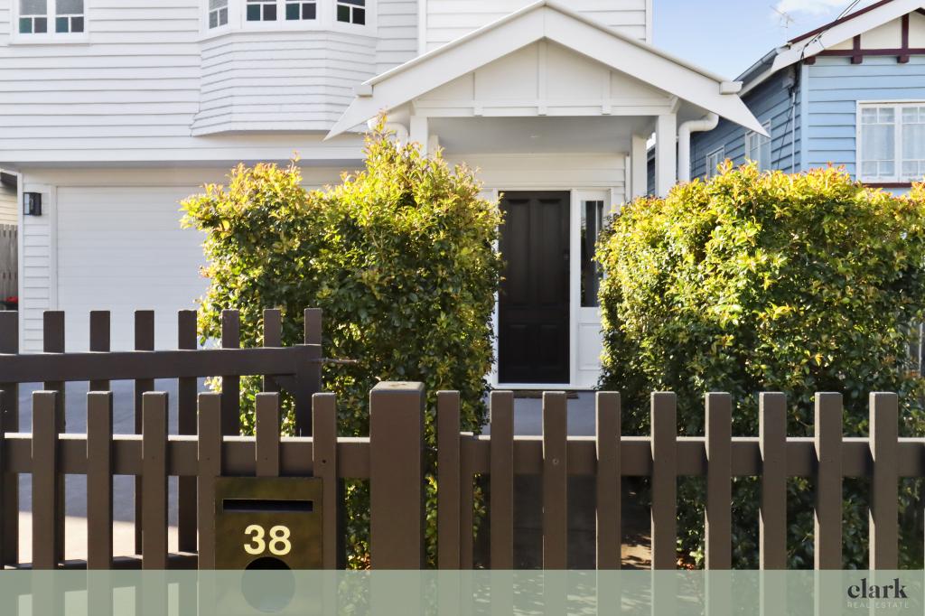 38 Oliver St, Kedron, QLD 4031