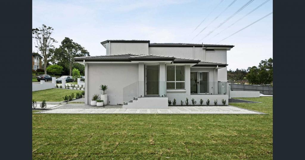 40a Carnarvon Dr, Frenchs Forest, NSW 2086