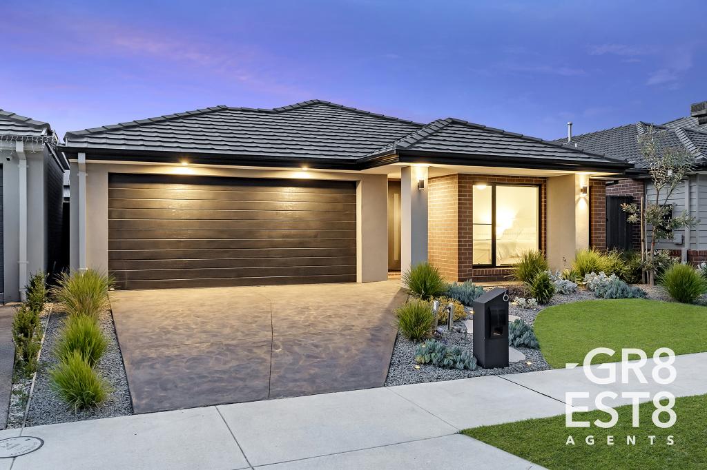 6 Magenta St, Clyde North, VIC 3978