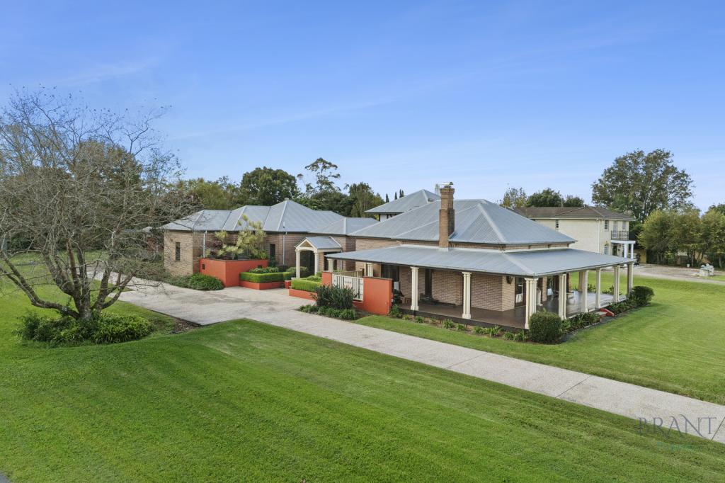 566 Mountain View Rd, Maleny, QLD 4552