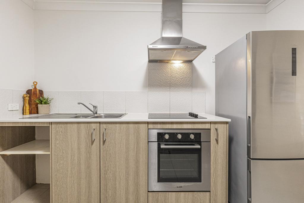 12/2 Royston Link, Butler, WA 6036