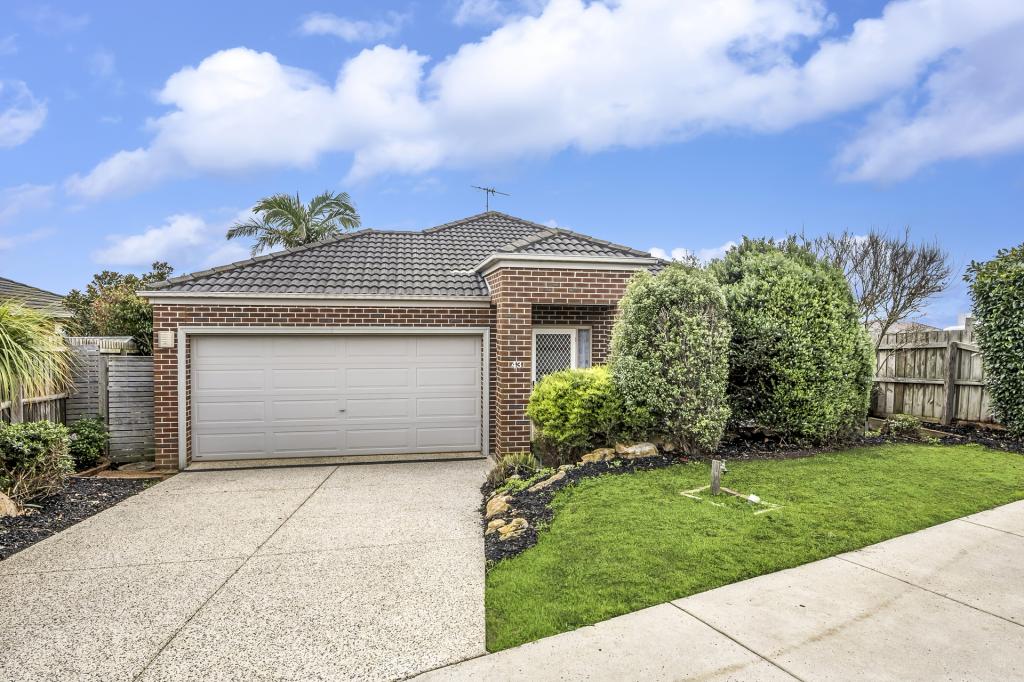 43 Pethajohn Pde, Grovedale, VIC 3216