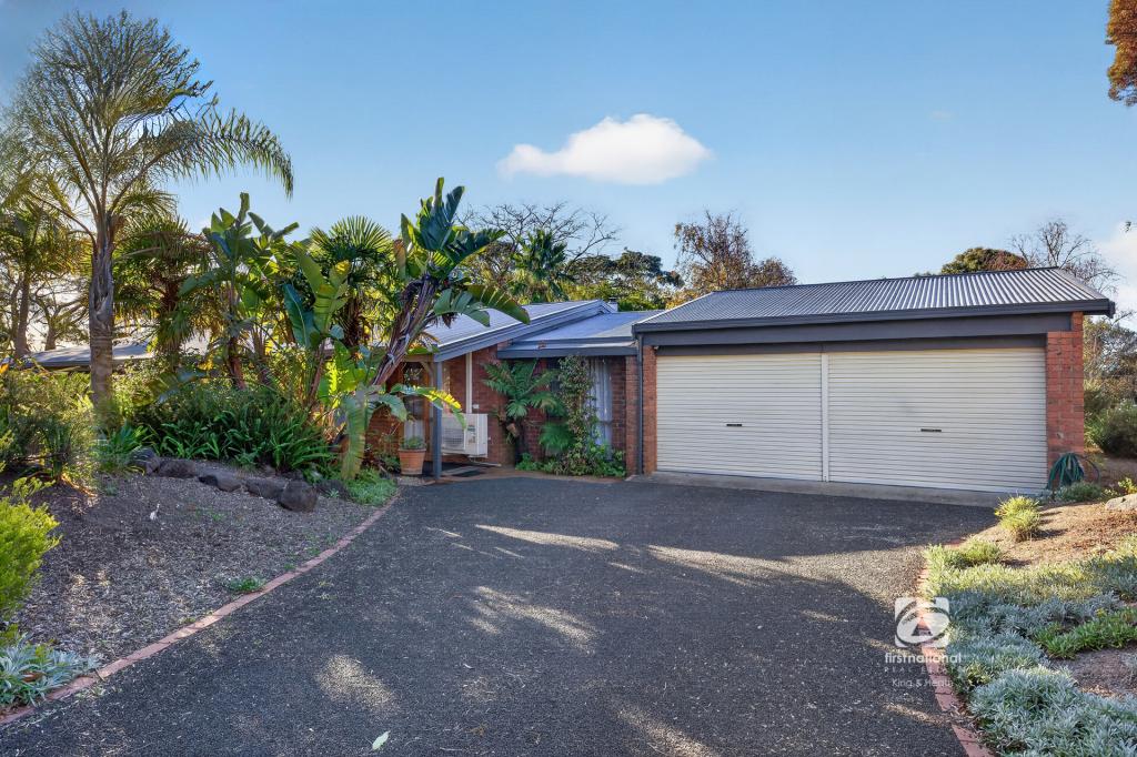 67 Point Rd, Kalimna, VIC 3909