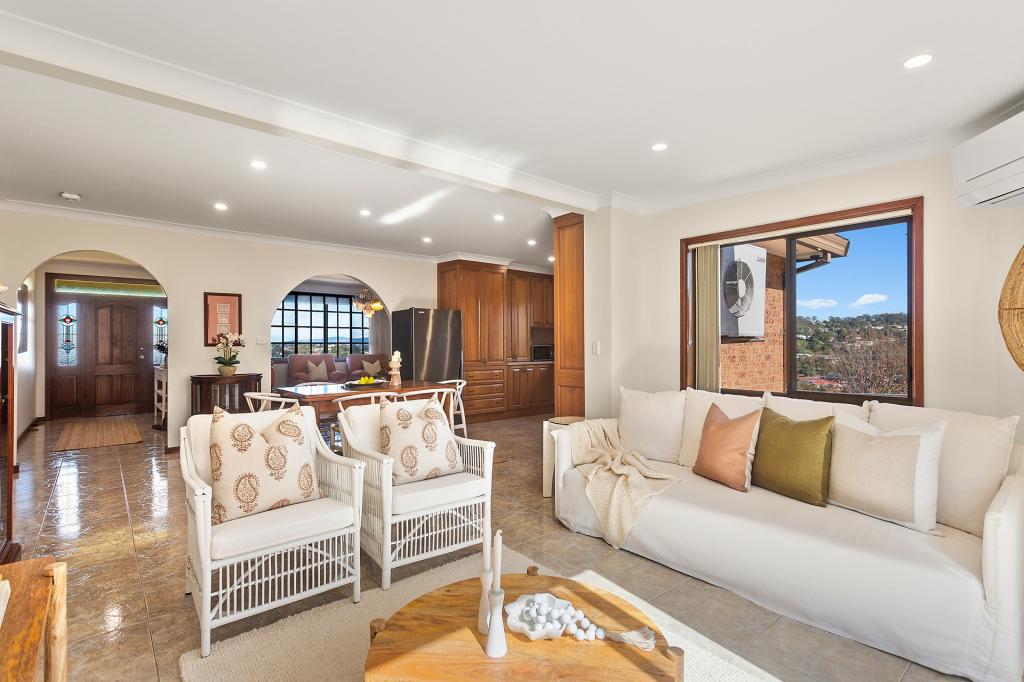 100 Blackman Pde, Unanderra, NSW 2526