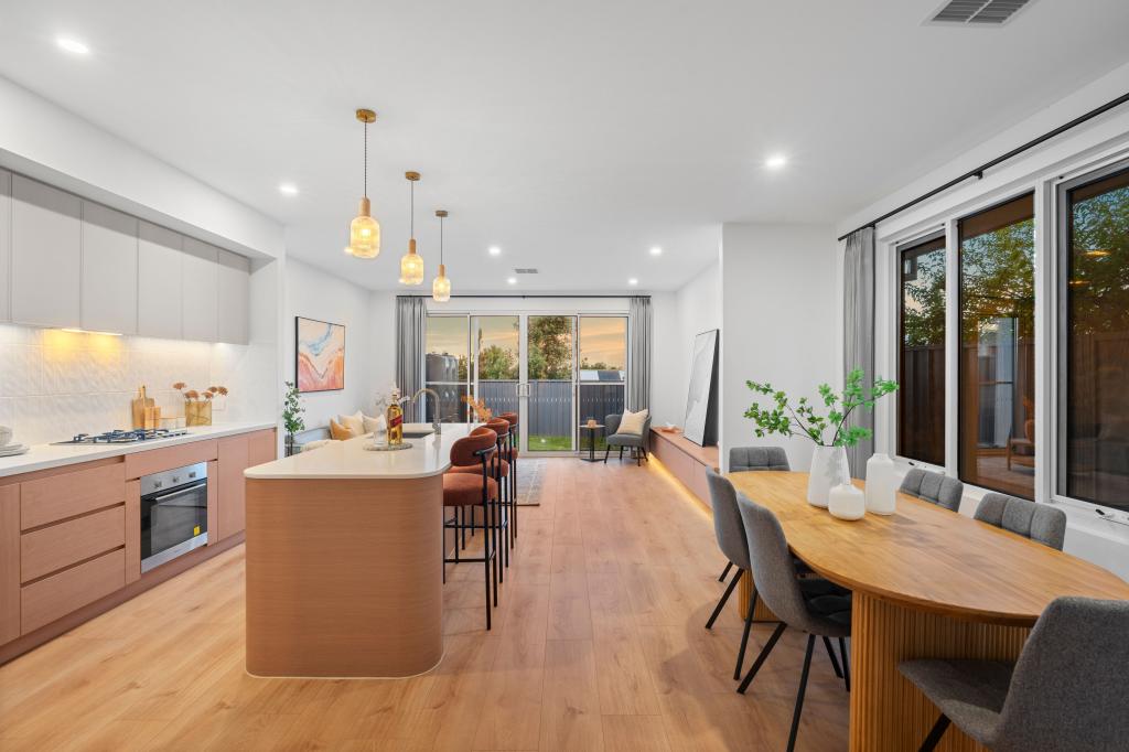 17 White Cres, Seacombe Gardens, SA 5047