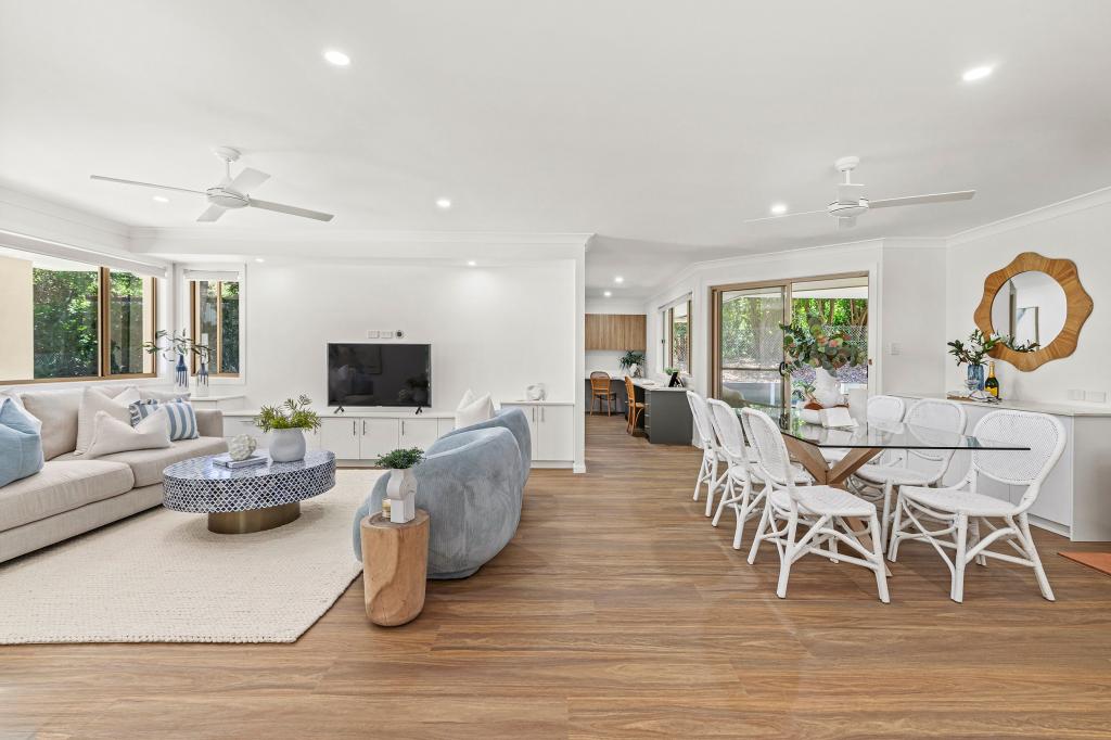 135 BEACON RD, TAMBORINE MOUNTAIN, QLD 4272