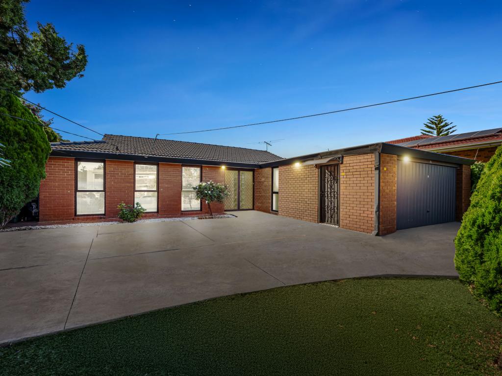 11 NARRACAN ST, VERMONT SOUTH, VIC 3133