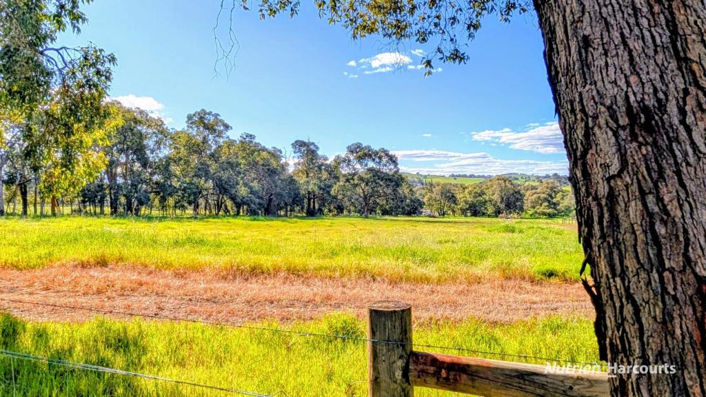 2 (LOT 201) LEFROY ST, GINGIN, WA 6503