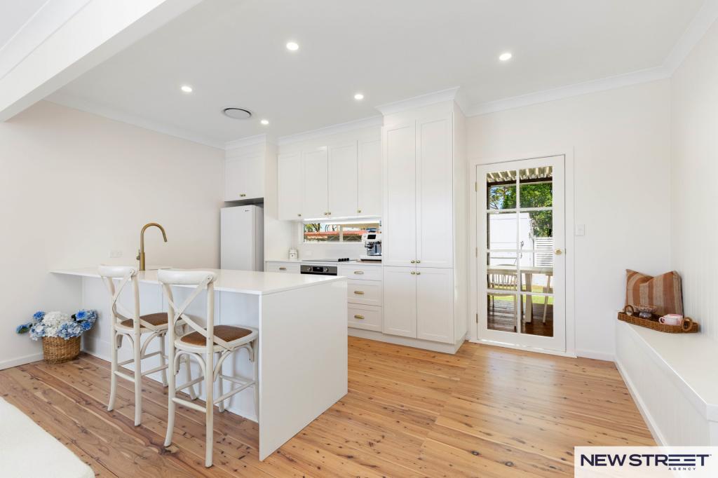 16 Lentara Rd, Belmont North, NSW 2280