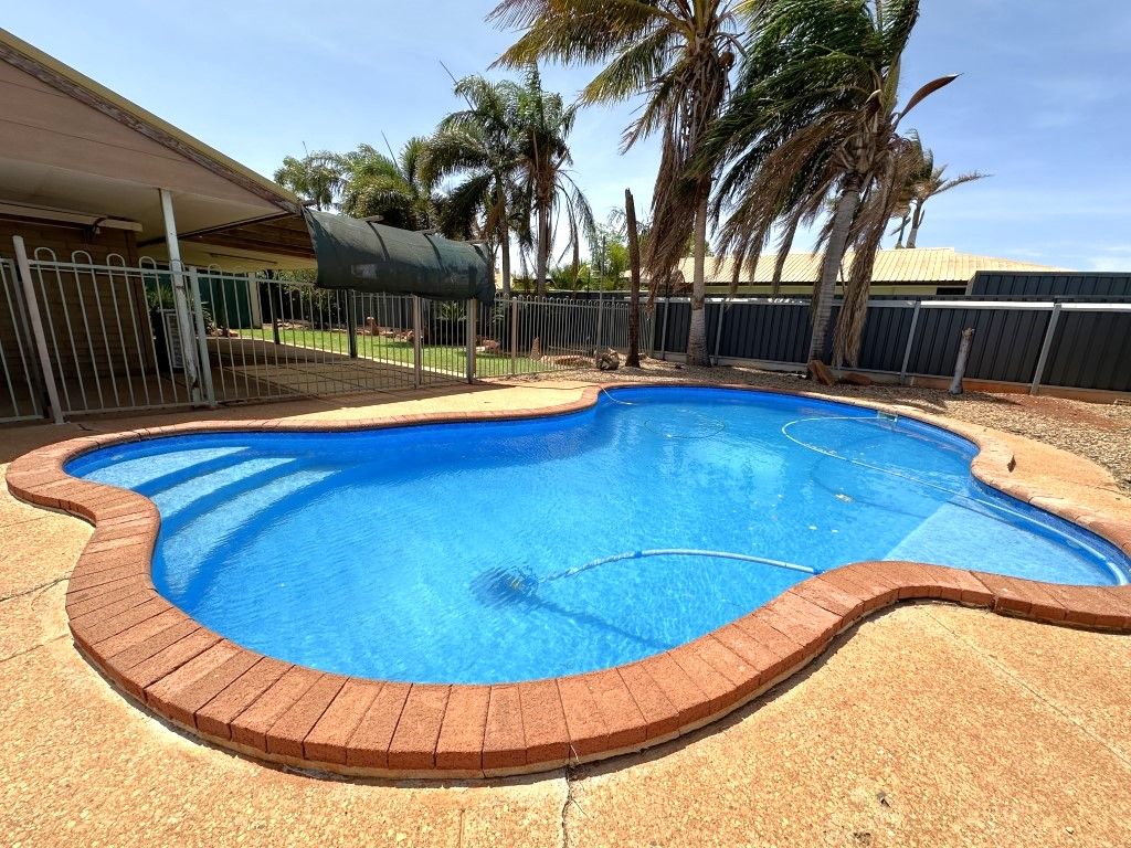 14 Di Carlo Way, Nickol, WA 6714