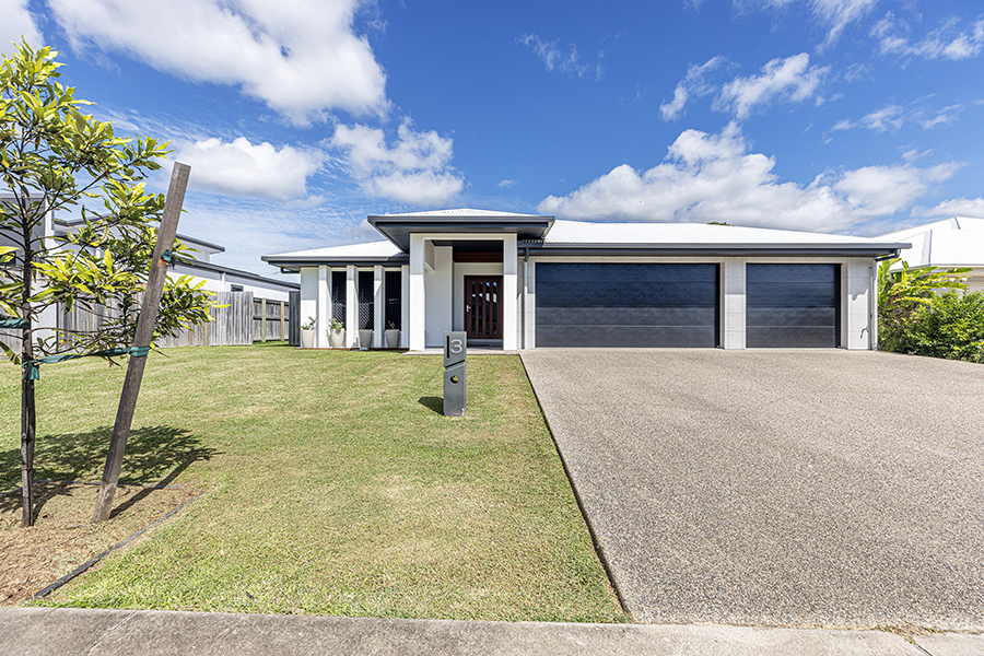 3 Rosalind Vsta, Richmond, QLD 4740
