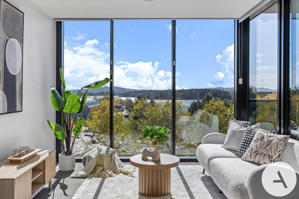 110/4 Grazier Lane, Belconnen, ACT 2617