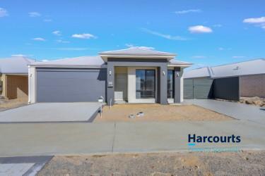 6 Oxley St, Lakelands, WA 6180