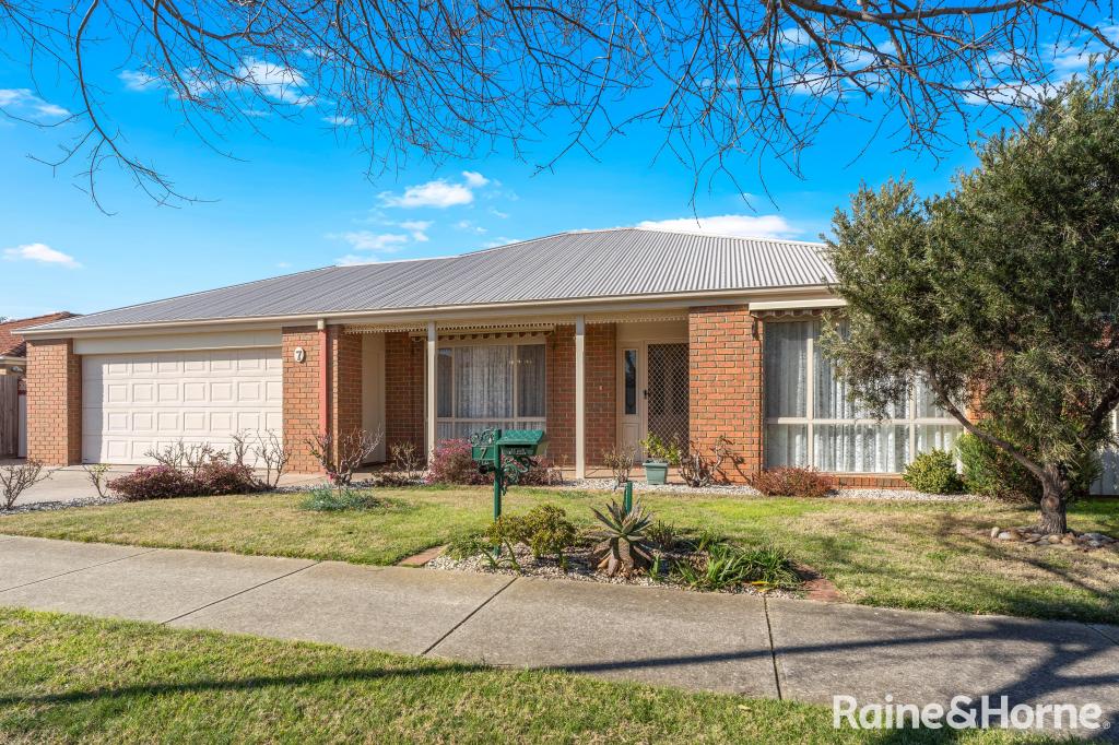 7 Renton Ct, Sunbury, VIC 3429