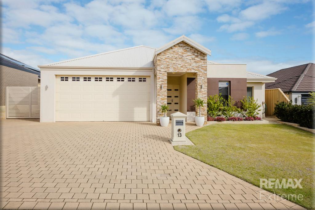 13 Oakbank Cres, Butler, WA 6036