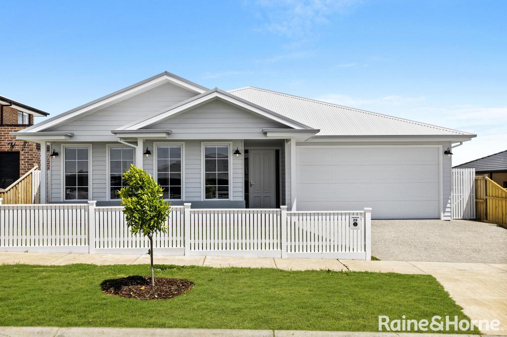 29 LEAHY CCT, GISBORNE, VIC 3437