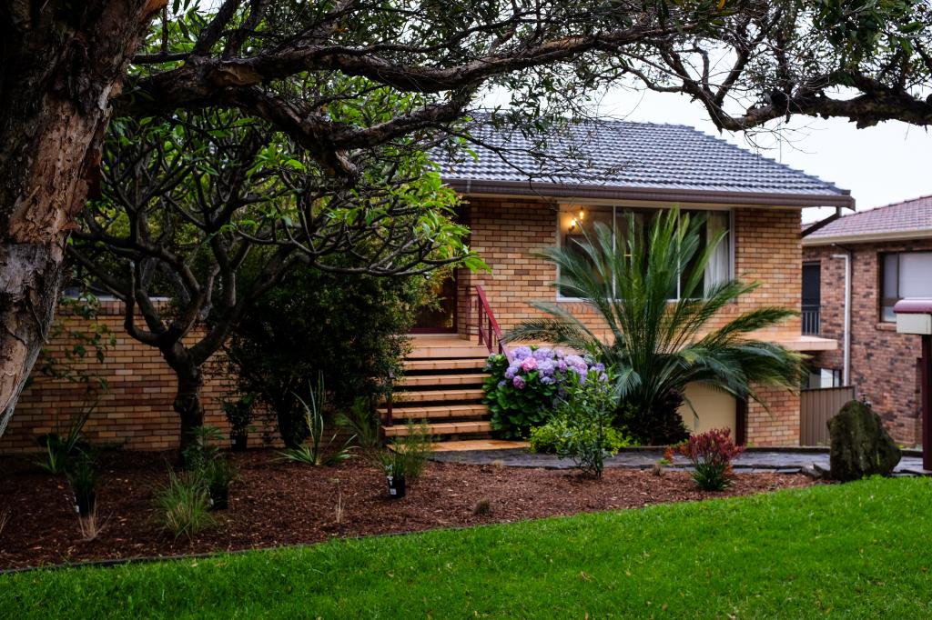 17 Wonson Ave, Coniston, NSW 2500