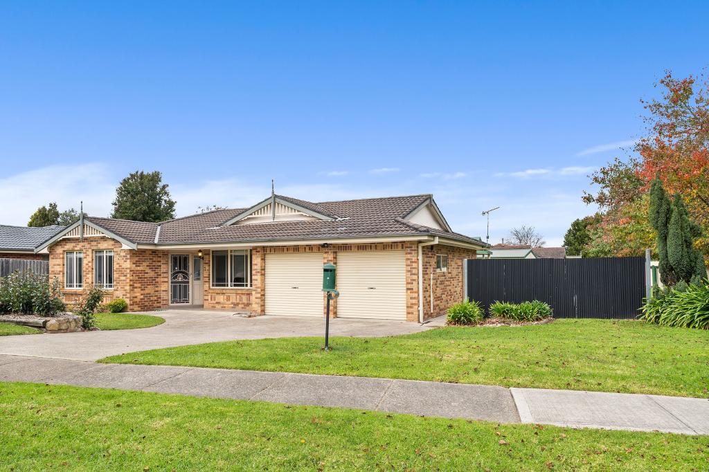 7 King Ranch Dr, Bowral, NSW 2576