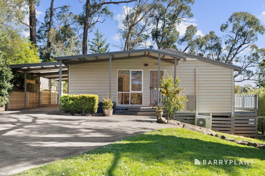 10 Hillside Rd, Cockatoo, VIC 3781