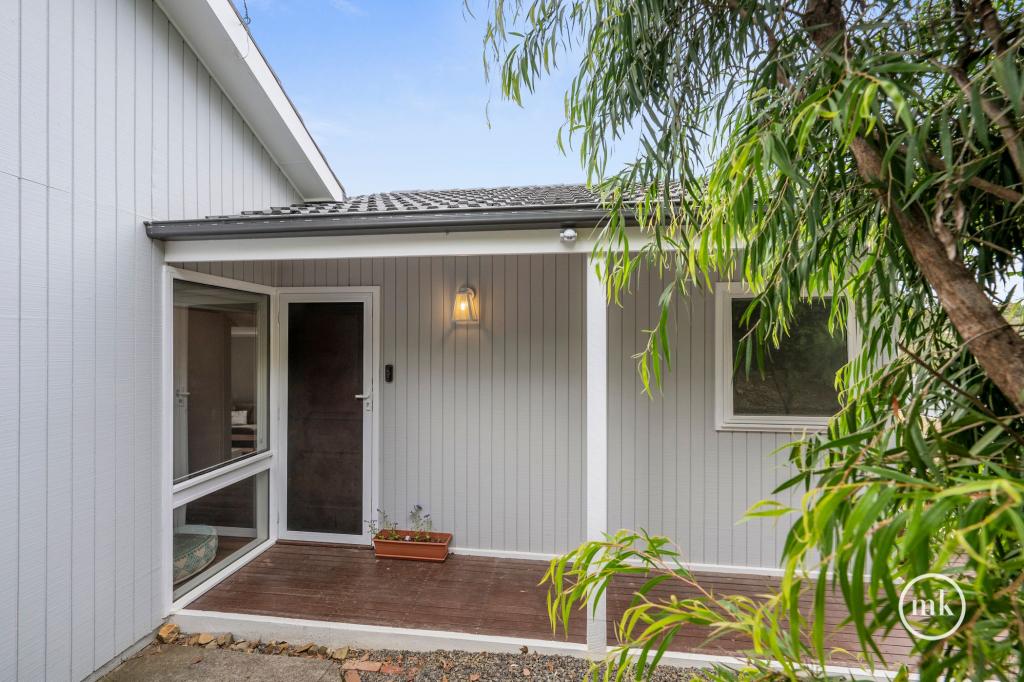 42 Park Ave, Wattle Glen, VIC 3096